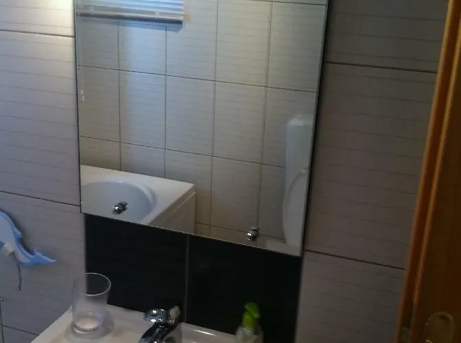 Apartament Mara *