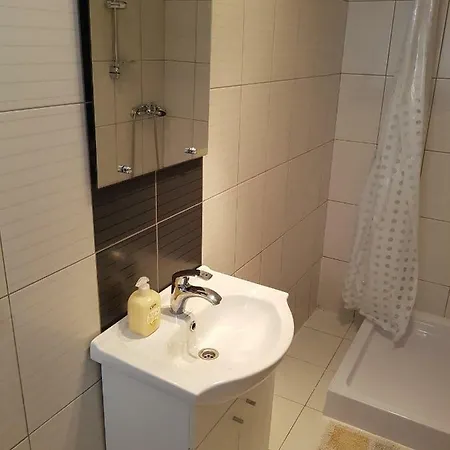 Mara Apartman